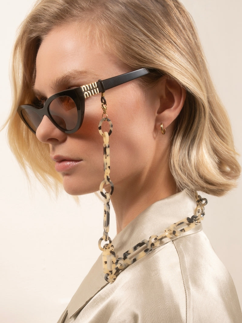 Hazel grey | Sunglasses chain
