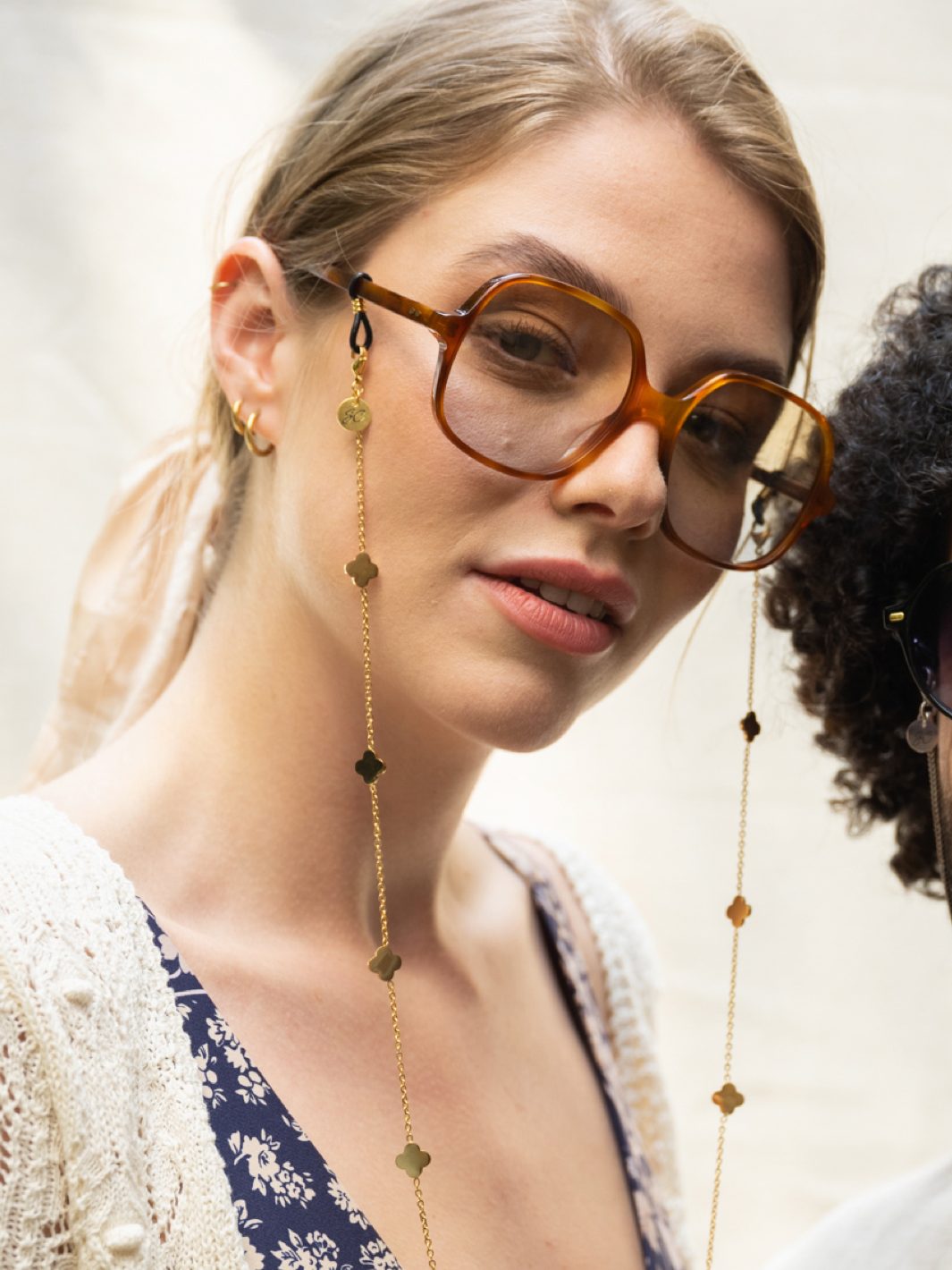 Sunny Cords】ピッパゴールド ロープ編み眼鏡チェーン Sunny Sunny Cords】ピッパゴールド ロープ編み眼鏡チェーン Sunny