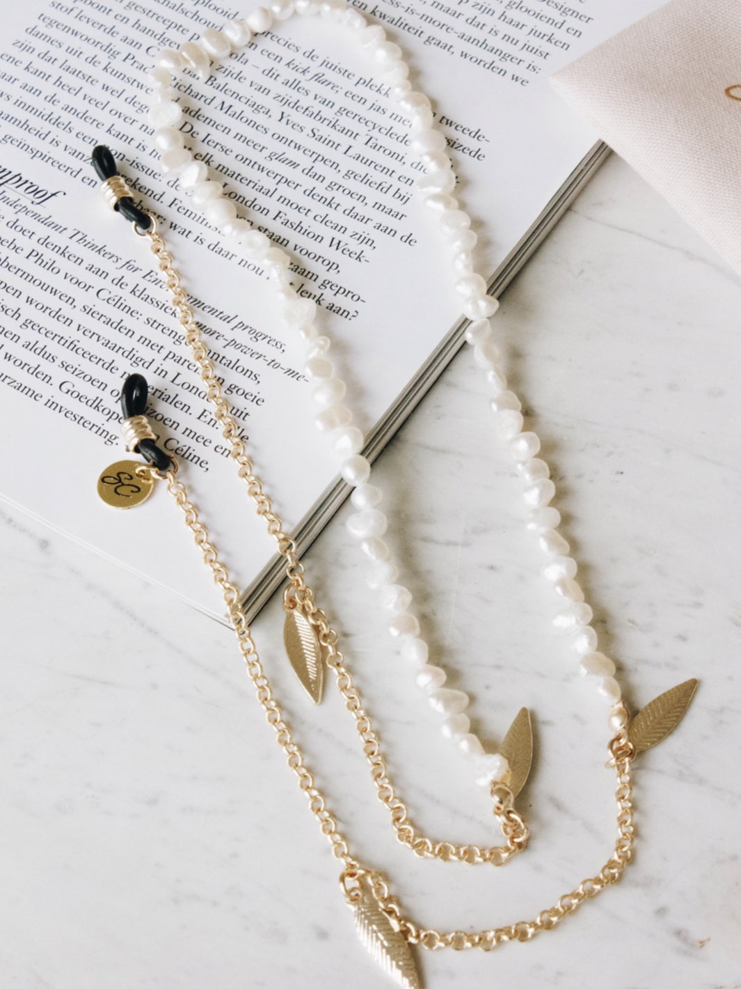 Sunny Cords With feathers Pearl white gold | Eye Glasses Chain
