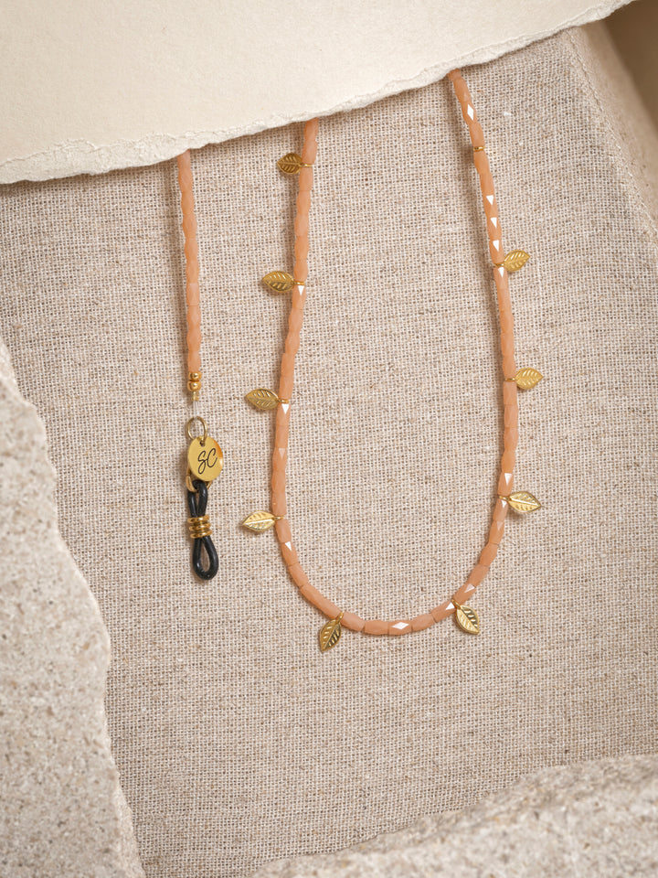 【Sunny Cords】フレディ ピーチビーズとリーフの眼鏡チェーン Freddy peach | Sunglasses chain – Sunny Cords