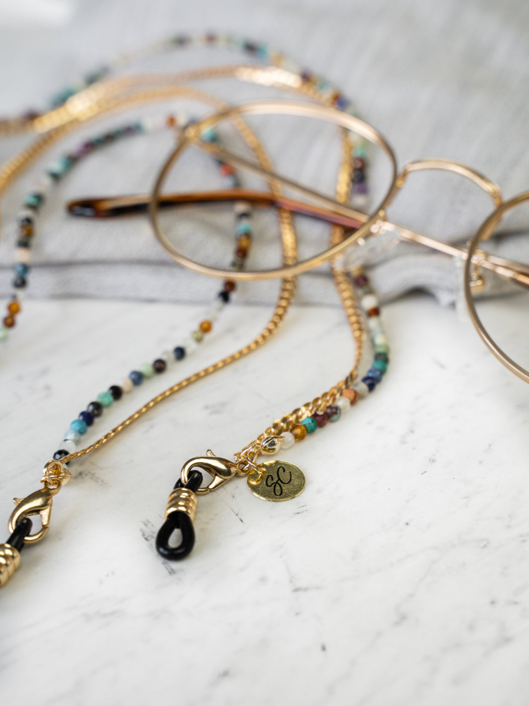 【Sunny Cords】ロージージョイ 天然ビーズ２連 眼鏡チェーン Rosy Joy Sunglasses Chain - Sunglasses Chains | SUNNY CORDS