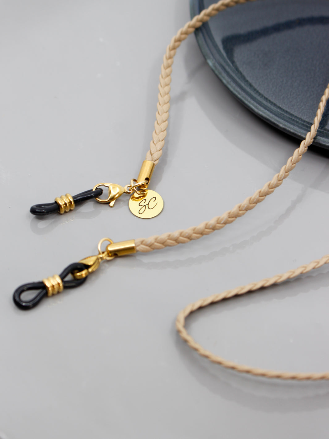 Jewelry Beige (golden ends) Charly beige | Glasses Strap