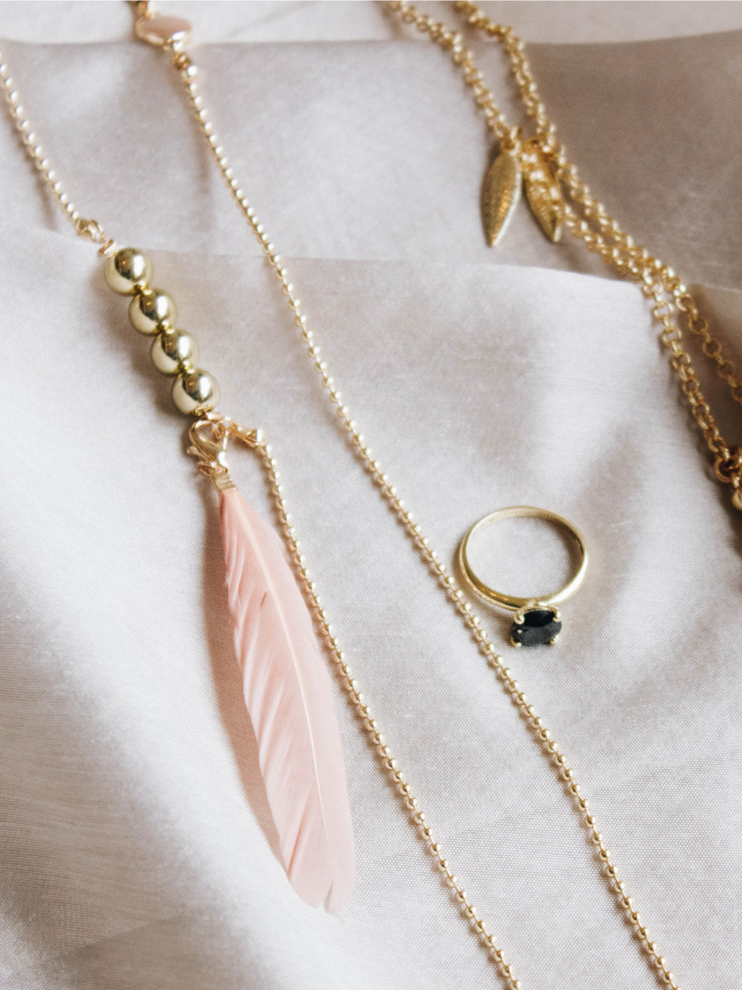 Sunny Cords Feather C | Eye glasses chain